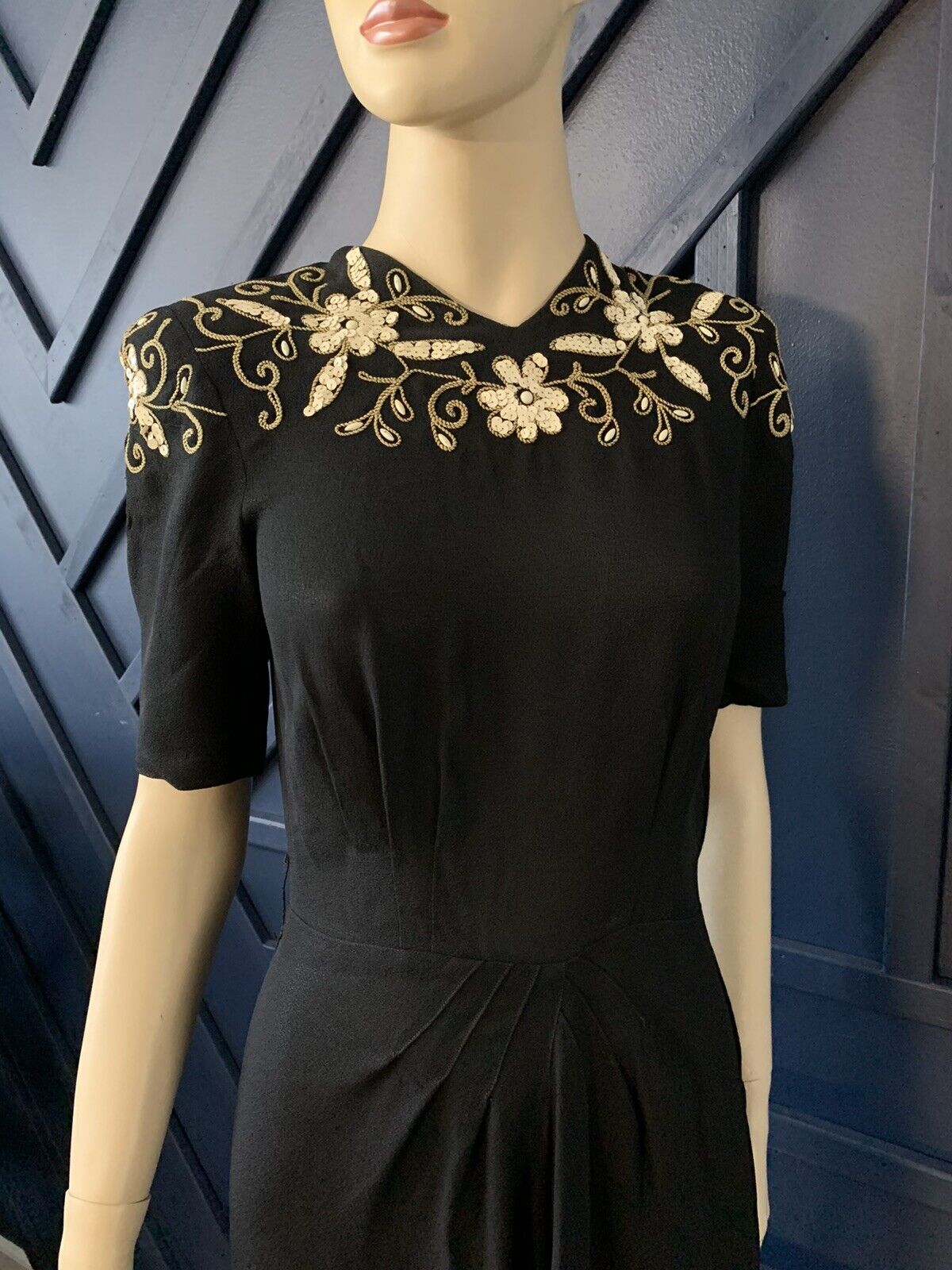 Vintage 1940s Dress Rayon Crepe Black White  Sequ… - image 1