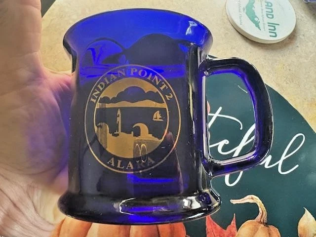 Vtg Indian Point 2 Nuclear Power Station (Buchanan, NY) - ALARA Mug - 4" x 3.5" - Image 2 of 4