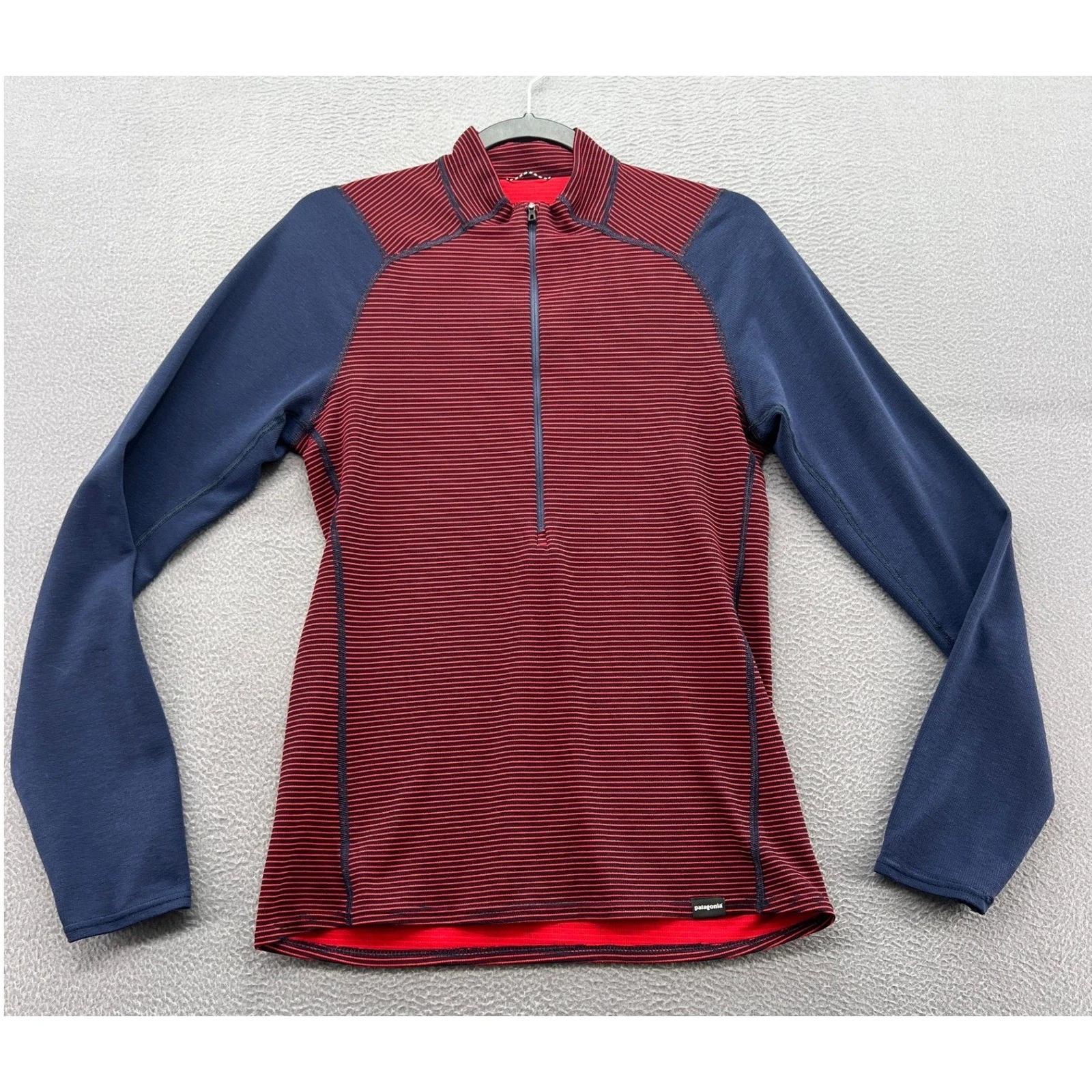 Patagonia Capilene 2 Pullover 1/4 Zip Polartec Red Navy Stripe Mens S
Opens in a new window or tab