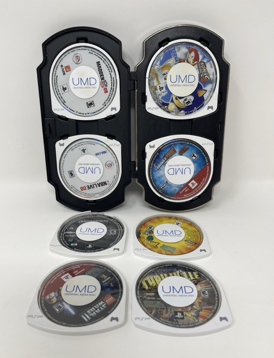 Sony PSP Playstation Portable Hard Shell UMD Game Case Holds 8 UMD