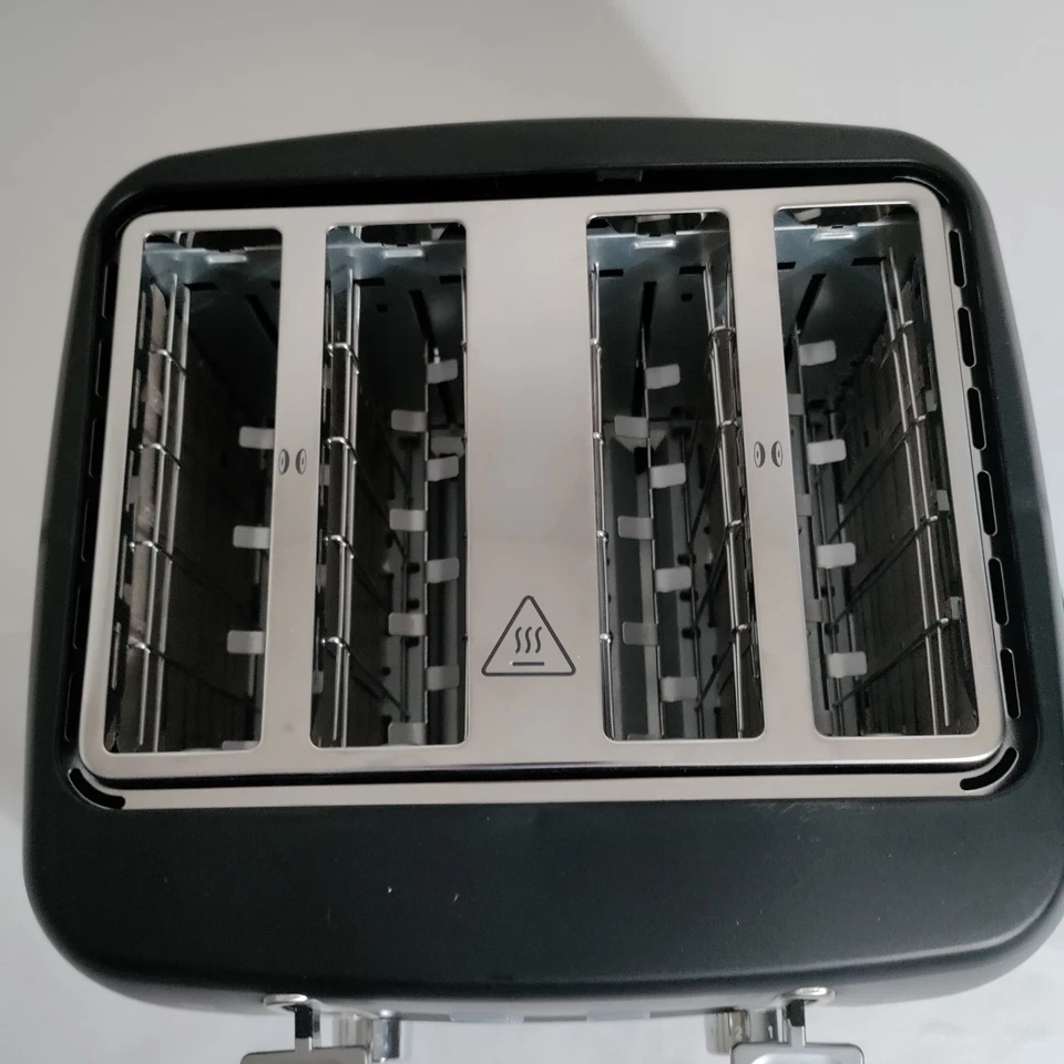 West Bend 烤面包机 4 片超宽深槽带 3 个功能 — 第 2/3 张图片