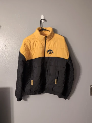 UNDERCOVER Cappotto imbottito ROSA Victorias Secret Iowa Hawkeyes full zip taglia S