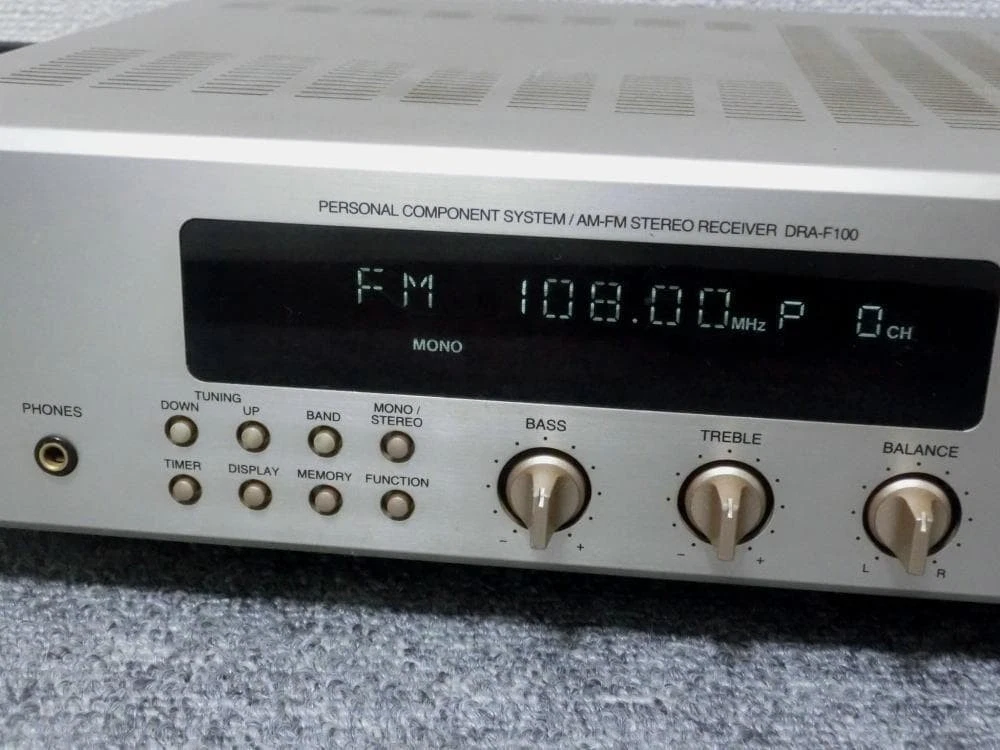 Denon DRA-F100 AM FM Stereo Receiver Betrieb bestätigt Japan
