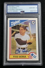 YOGI BERRA Signed Ziploc Card-HALL OF FAME-NEW YORK YANKEES-PSA 10 Auto