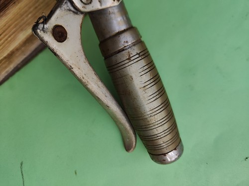 VECCHIO MANUBRIO SPORTIVO ACCIAIO STELO RIMOVIBILE COPPI MARCATO MANUBRIO BICI VINTAGE - Foto 10 di 24