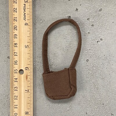 SU-GG-B: 1/12 scale Brown carrying bag for 6'' Mandalorian action Figure