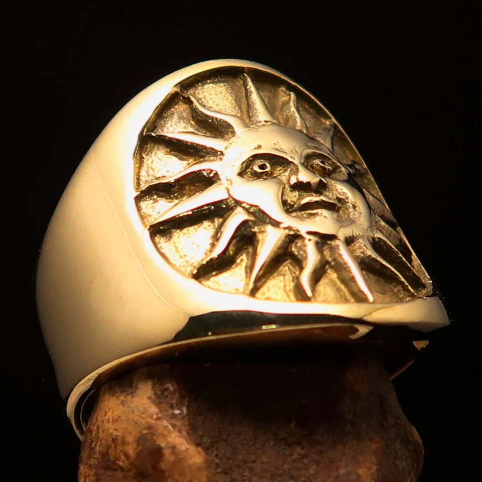 IMPRESIONANTE DISFRAZ DE LATÓN PARA HOMBRE ANILLO MEÑIQUE SOL SONRIENTE CON RAYOS TALLA 7 Foto 3 de 4