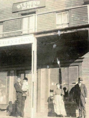 1900 stevens hall; f y stevens Bessie Averiel Will Averiel COOK COUNTY ILLINOIS?