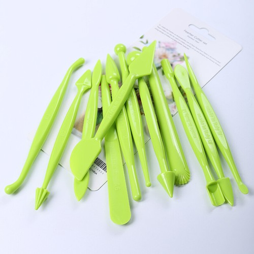 12Pcs Dough Mould Tool Carve Mould Fondant Making Tool Cartoon Knead Mould Set - Picture 11 of 11