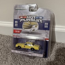 Brand New Greenlight Diecast Hot Pursuit 1983 Chevrolet Impala 1:64 Scale NIP