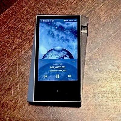 Astell&Kern SR15 AK SR15 Hi-Res Digital Audio Player DAP 64GB + 256GB Excellent