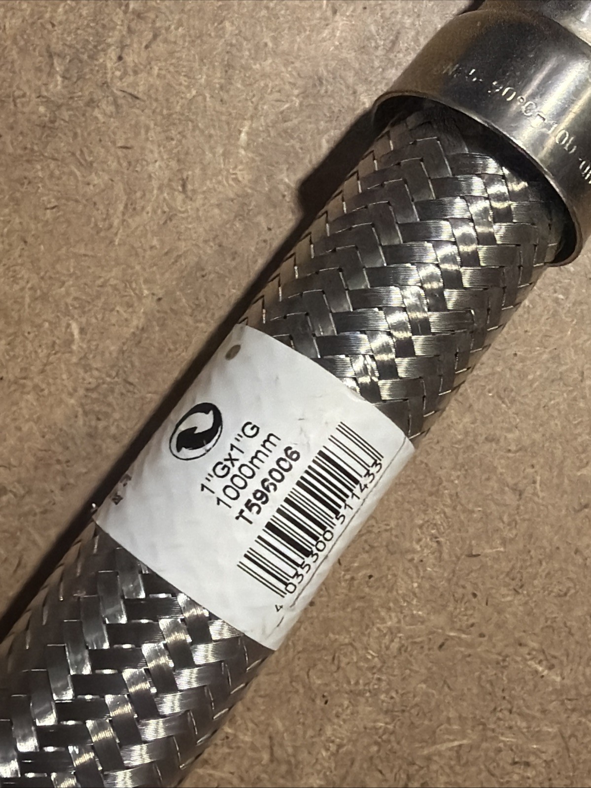 CORNAT T596006 1 x 1-inch x 1000mm Flexible Connection Hose 1”Gx1”G