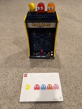 LEGO Icons: PAC-MAN Arcade (10323) COMPLETE (collector Displayed)