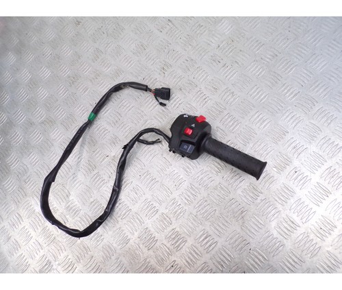 TRIUMPH 400 SPEED COMODO COMMODO DROIT TYPE SMTT127Y - 2024/2026 - Photo 2/4