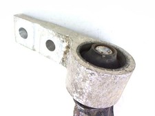 Triangle de suspension Nissan ALMERA TINO