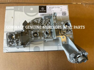 Genuine Mercedes-Benz GLK350 2010-2011 Bulb Mount OE 204820137764  