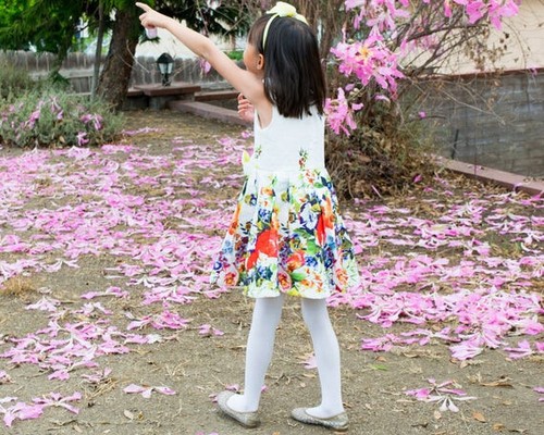 Jacquard Floral Pleated Dress - Picture 5 of 8