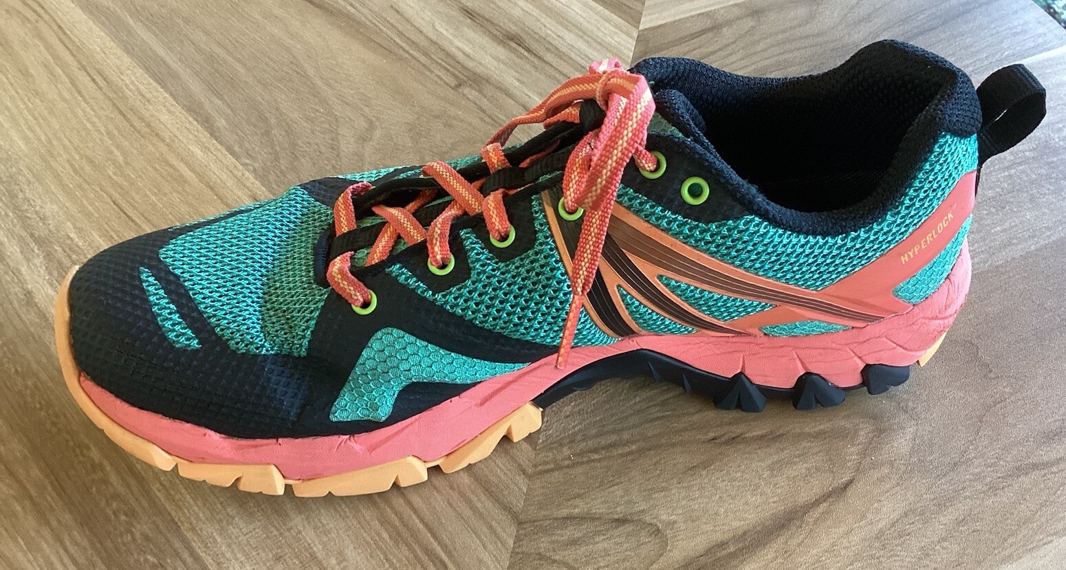 Scarpe da corsa Merrell Flex da donna per escursionismo trail taglia 9 5 Fruit Punch