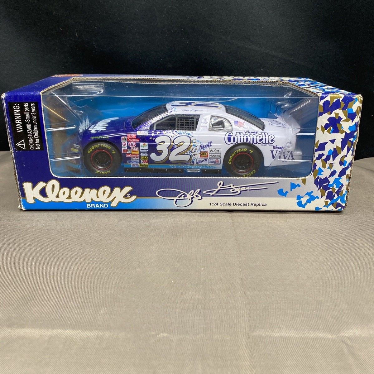 RACING CHAMPIONS JEFF GREEN #32 CHEVROLET KLEENEX NASCAR 1:24 | eBay