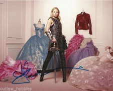 Jennifer Morrison Once Upon A Time Autographed Signed 8x10 Photo COA B6