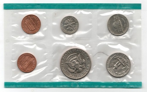 1971 US PHILADELPHIA HALF OF US MINT SET UNCIRCULATED COINS - Picture 2 of 2