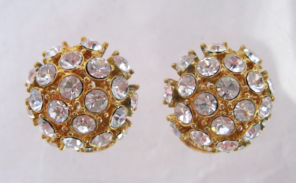 Button type hotsell earrings