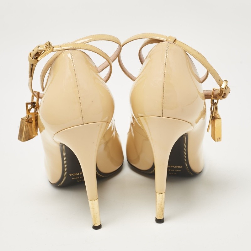 TOMFORD パドロック ヒール ポンプ 【関税込】 Tom Ford Beige Patent Leather Padlock Pumps Size 39.5 | eBay