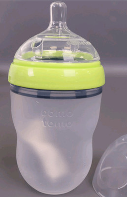 Comotomo Baby Bottle Set, Green - 8oz ( 1 Pack) Brand New
