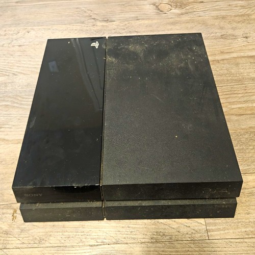Sony PlayStation 4 PS4 Black Home Console CUH-1115A HDMI USB