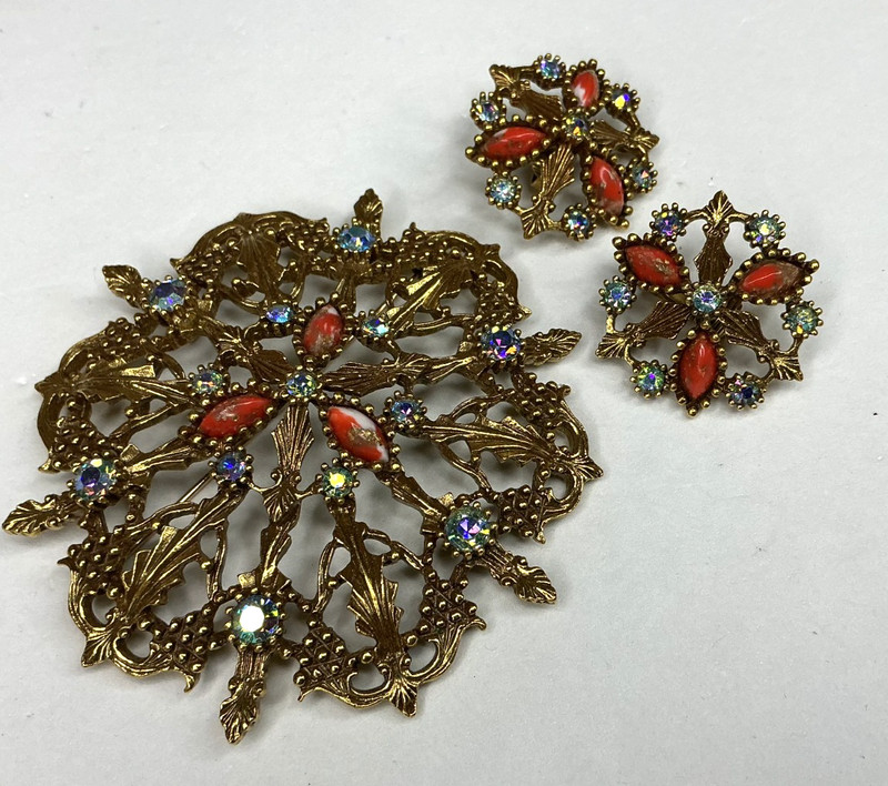 Vintage Signed Emmons "Persian Treasure" (early 1960s) Brooch & Earrings Set