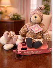 Muffy VanderBear Lulu Winter Frolic Sledding Set w/ Sled Outfit  Hat Tags