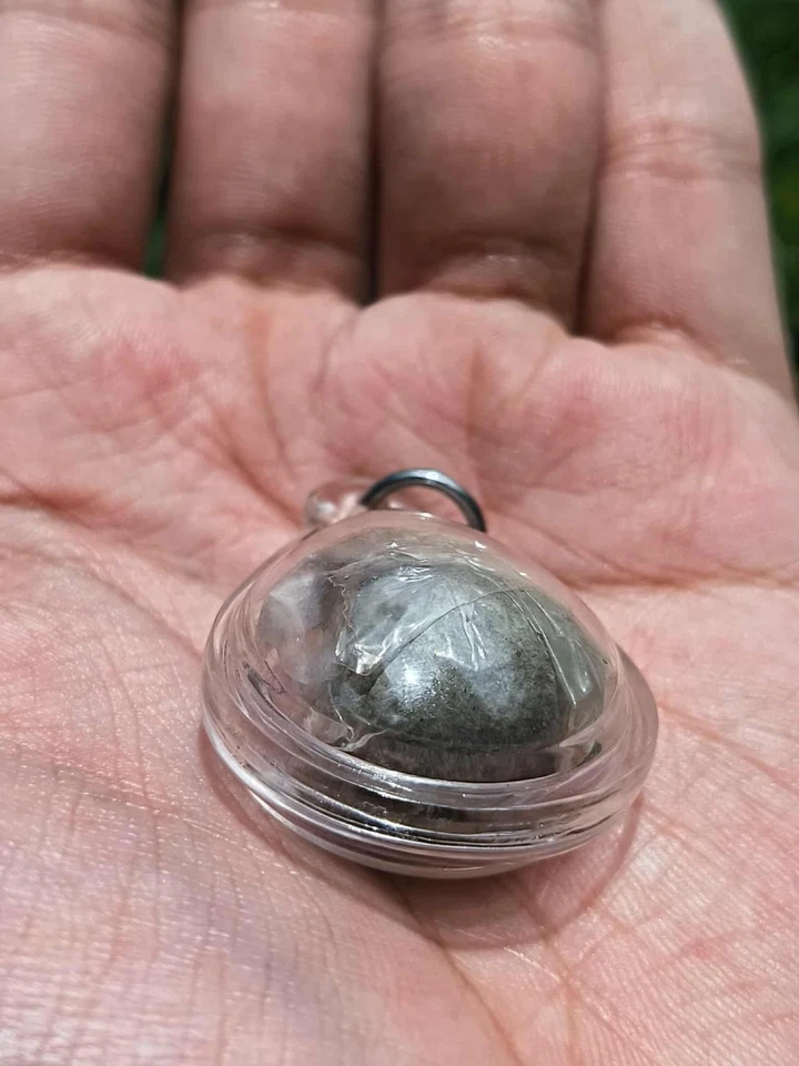 Amuleto tailandés Lukom Mae Nueva Hom LP Phi Na Wat sanom Lao leklei estratagema piedra suerte Foto 4 de 4