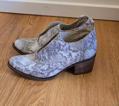 Freebird by Steven Sadie Snake Print Shoe Booties Size