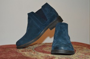 clarks demi beat navy