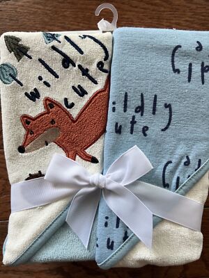NEW NWT Gerber Boys 2 Pack Hooded Towels Fox Themed