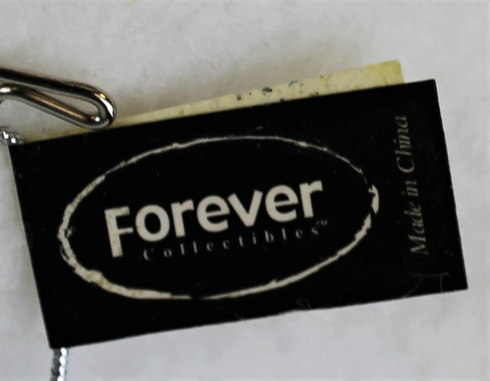 Tampa Bay Buccaneers adorno de Navidad Bucs placa de licencia de metal NFL 2"x4" Foto 4 de 4