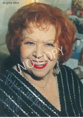 100% original autograph card autographed Brigitte Mira J1.39