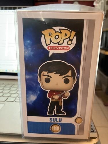 Funko POP! T.V. Original Series Star Trek Sulu 1140 w/Pop Protector {FPB8} - Picture 2 of 8
