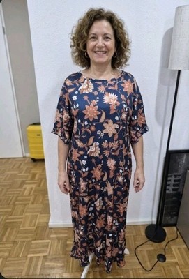 Damen Kleid Floral Blumen Gr. 5XL 52 54 Blau Orange Sommer Lang Urlaub Reise