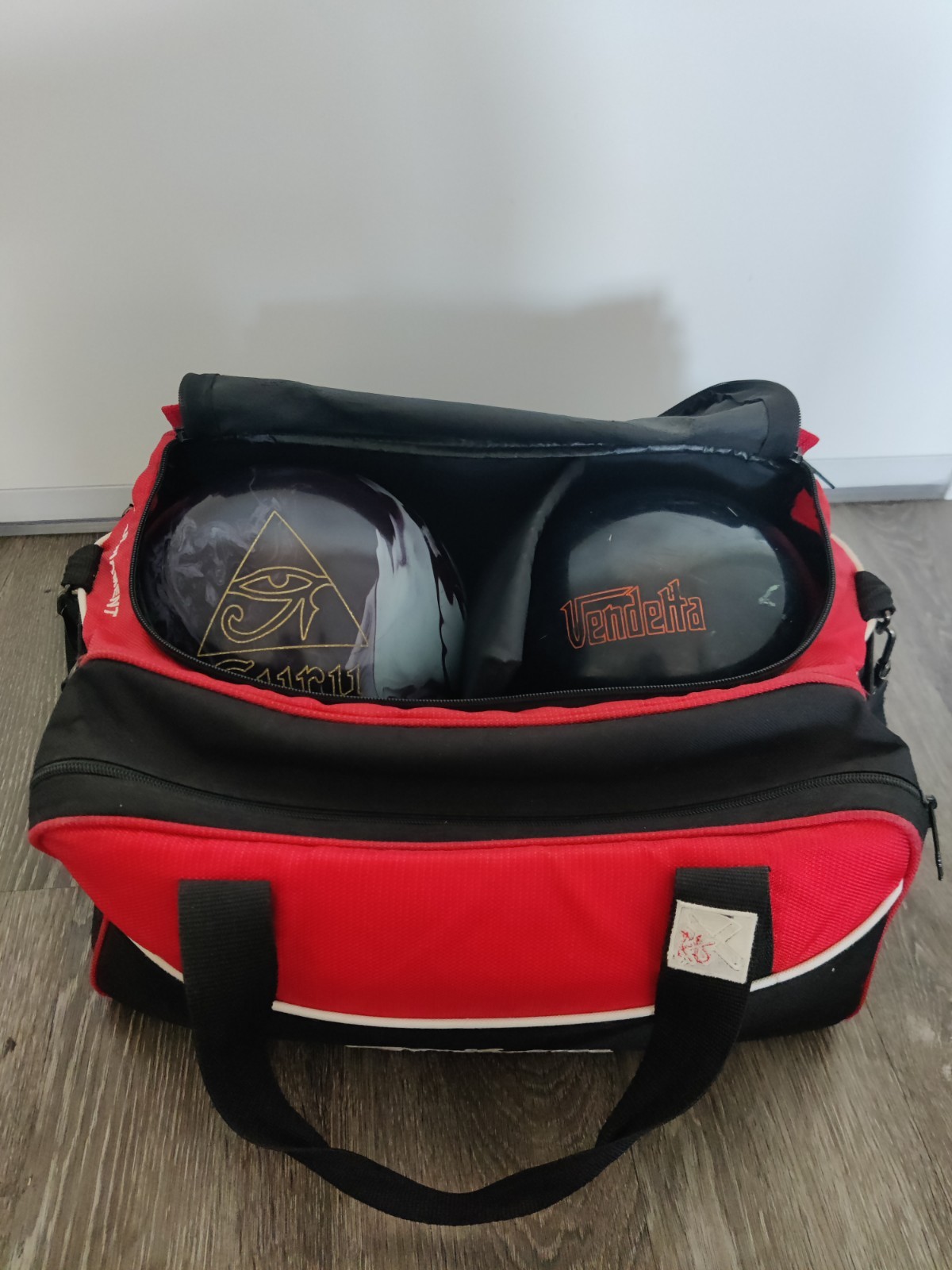 Set Of 2 Radical Guru Supreme Vendetta Dynothane W/ Bag  15 