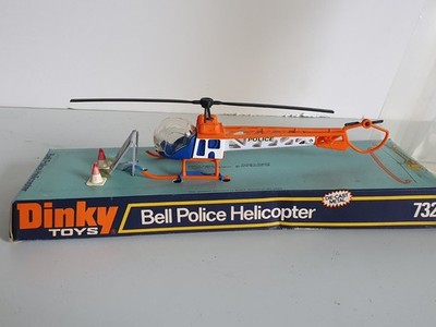 Dinky Toys 732 Bell Polizei Hubschrauber Pilot Schilder Modell Fahrzeug OVP 1:43