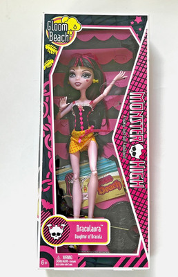 Draculaura Monster High Daughter of Dracula