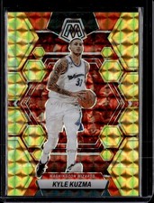2022-23 Panini Mosaic #91 Kyle Kuzma Reactive Yellow