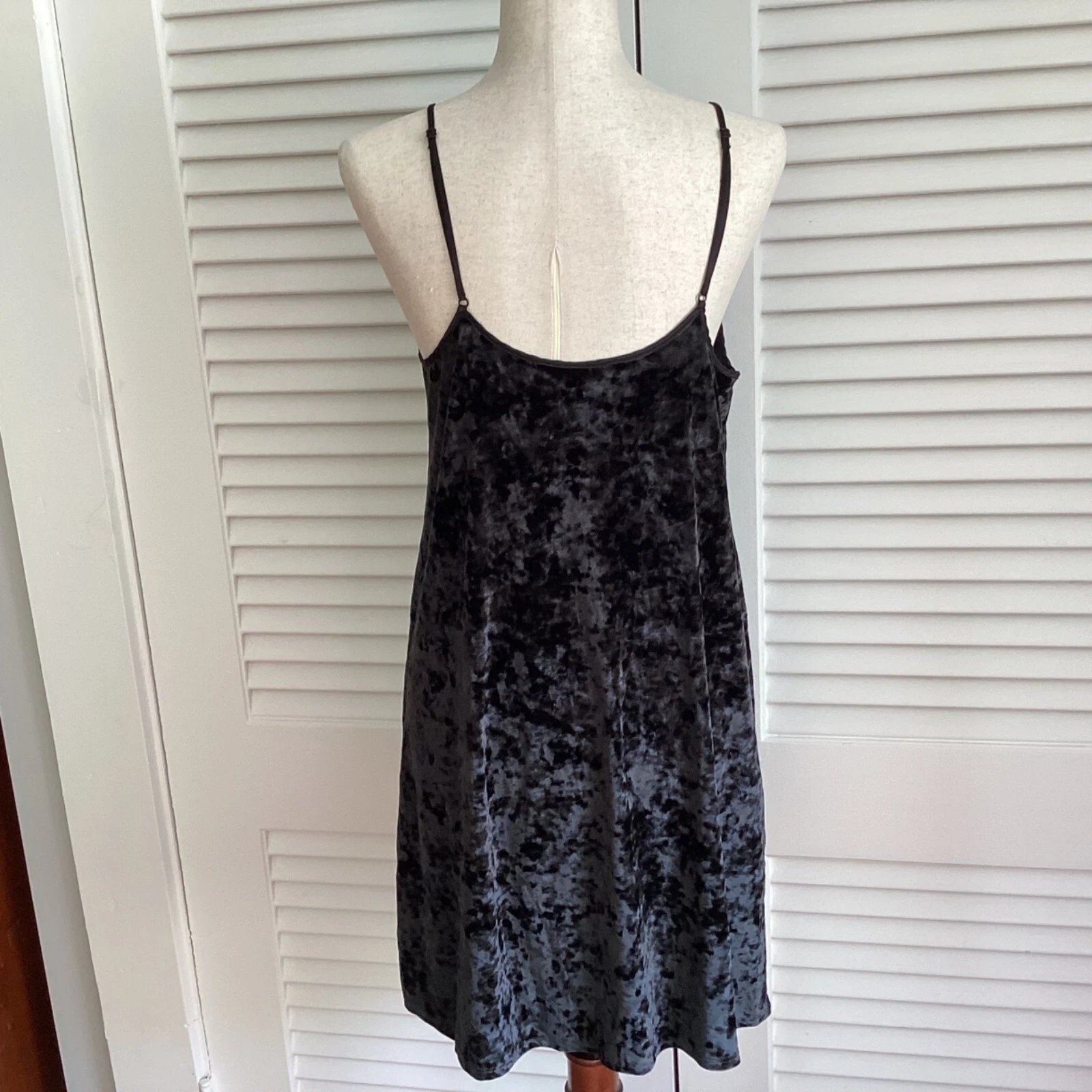 UNDERCOVER Victoria's Secret Velluto Nero Vestito Slip Spaghetti Strap Slip Dress Taglia M L