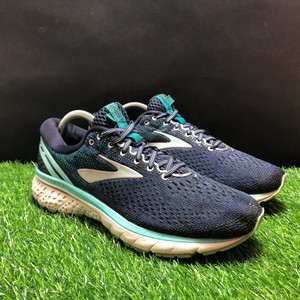 brooks ghost size 11 womens