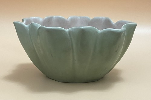 Rookwood Art Pottery 1929 Green and Pink Lotus Bowl Pattern 6132 - Picture 8 of 23
