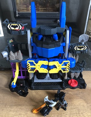 imaginext batman robo batcave