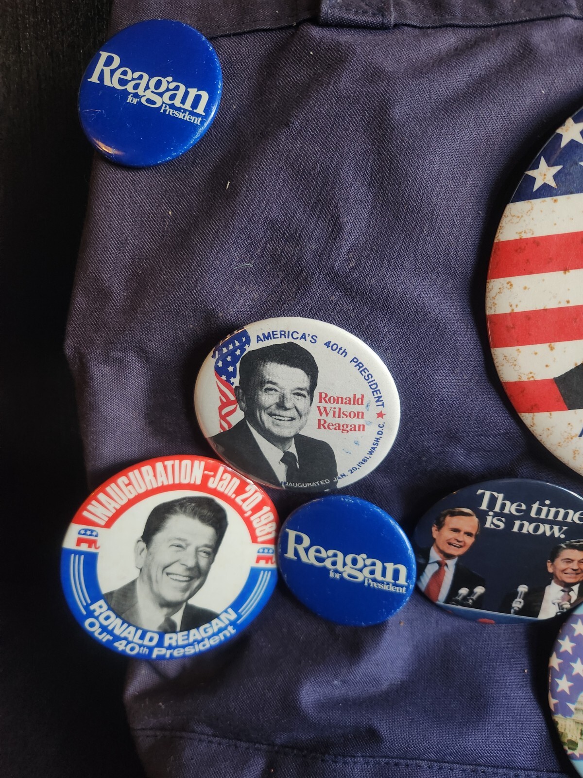 1980 REPUBLICAN NATIONAL CONVENTION REAGAN BUSH 1 OF A KIND TOTE BAG W/28 PINS