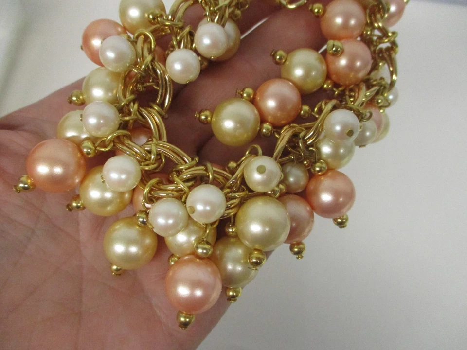 SIGNED JOAN RIVERS PEACH & IVORY PEARL DANGLE CHAIN LINK BRACELET - Image 4 of 4