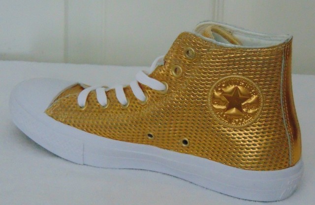 gold chuck